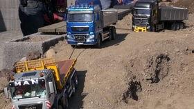 卡车陷车视频,惊险瞬间！卡车陷车现场紧急救援全过程