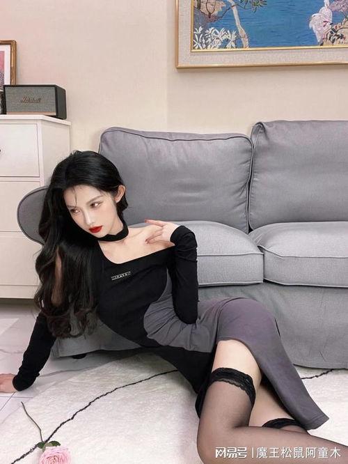 黑色长筒丝袜图片大全